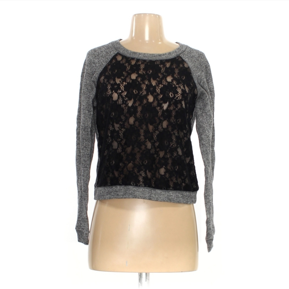 BCBG Maxazria Sweater Top Small NWOT